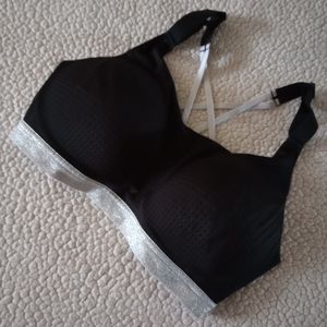 Victoria’s Secret Sport Lightweight Sports Bra shimmer criss cross
